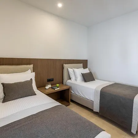 Serenya Milos 3* Αδάμας